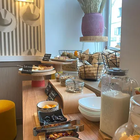 Hotel Du Cheval Blanc - Paris Marne La Vallee